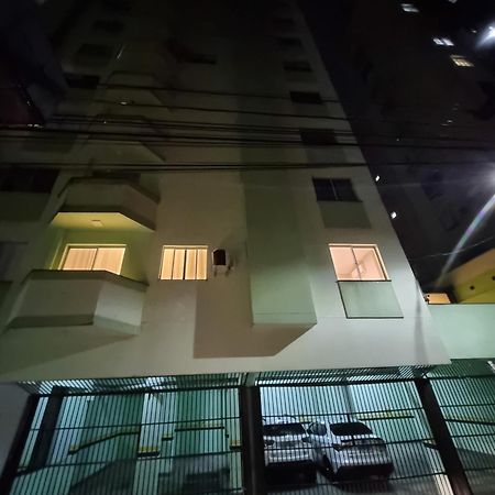 Luxo Quadra Mar Balneario Balneario Camboriu Exterior foto